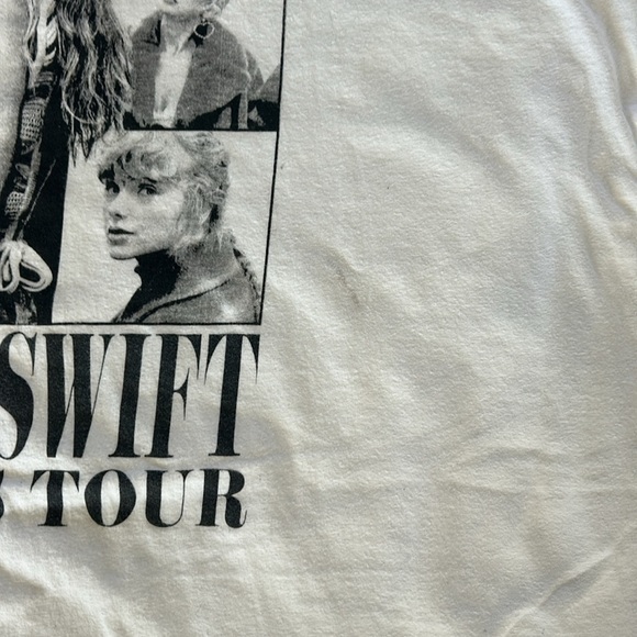 Taylor Swift The Eras Tour White T-Shirt size XL - Picture 5 of 8